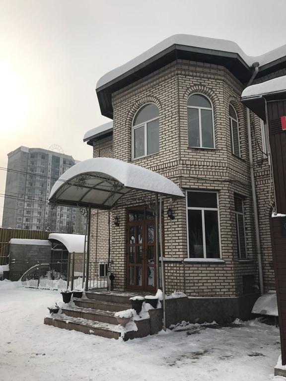Rise Hotel Almati Kültér fotó